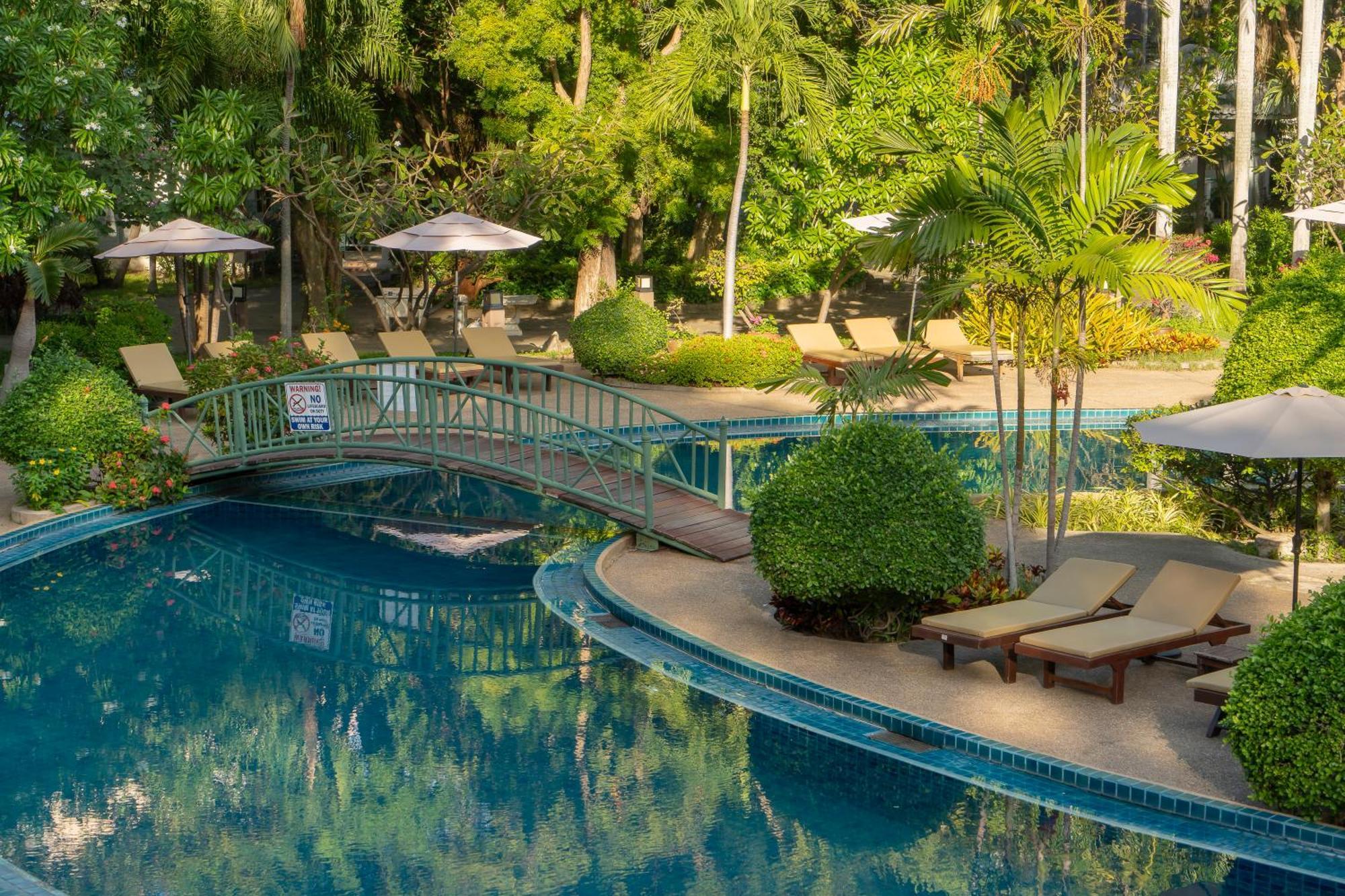 The Green Park Resort Pattaya Exteriör bild