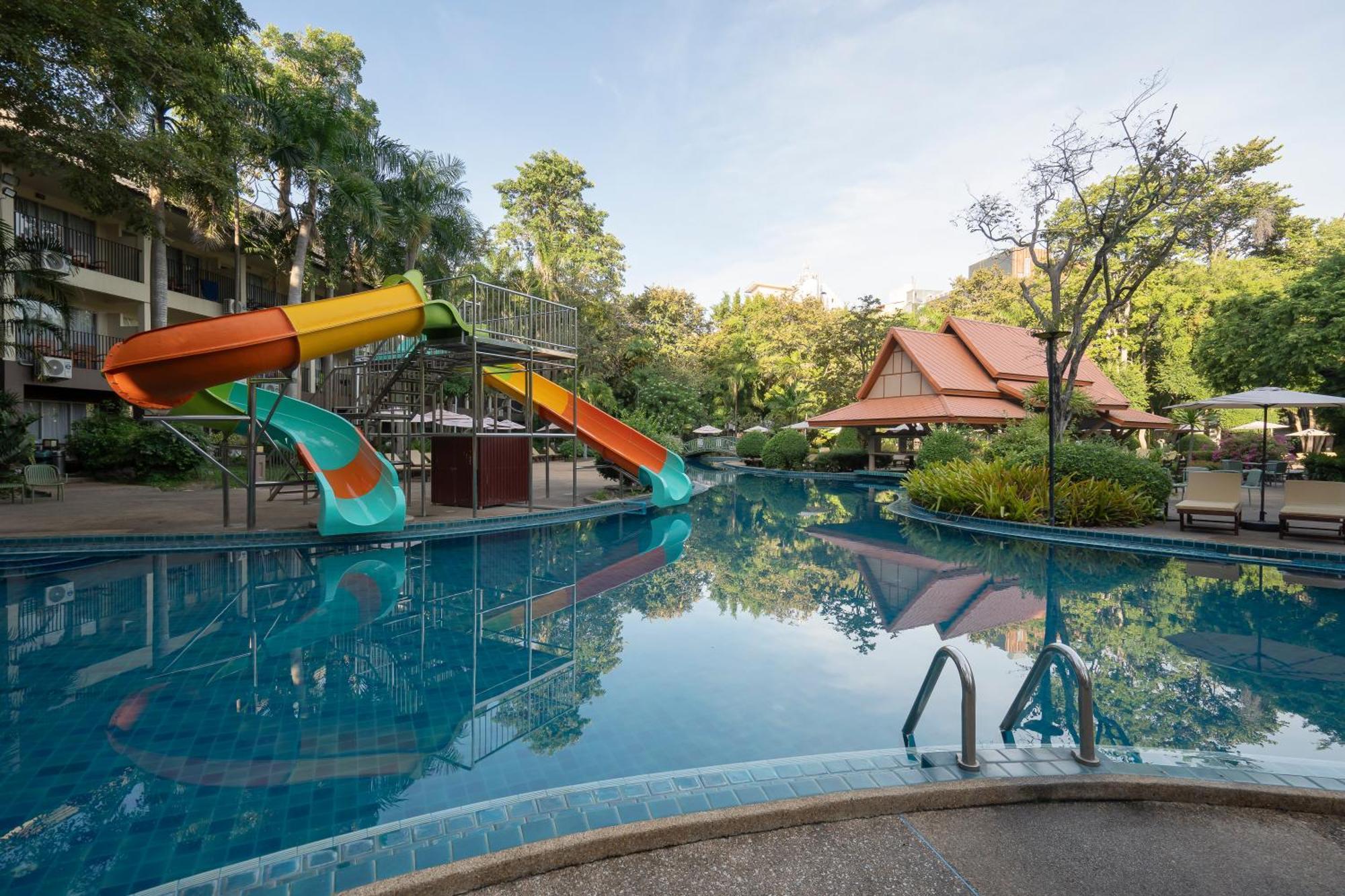 The Green Park Resort Pattaya Exteriör bild