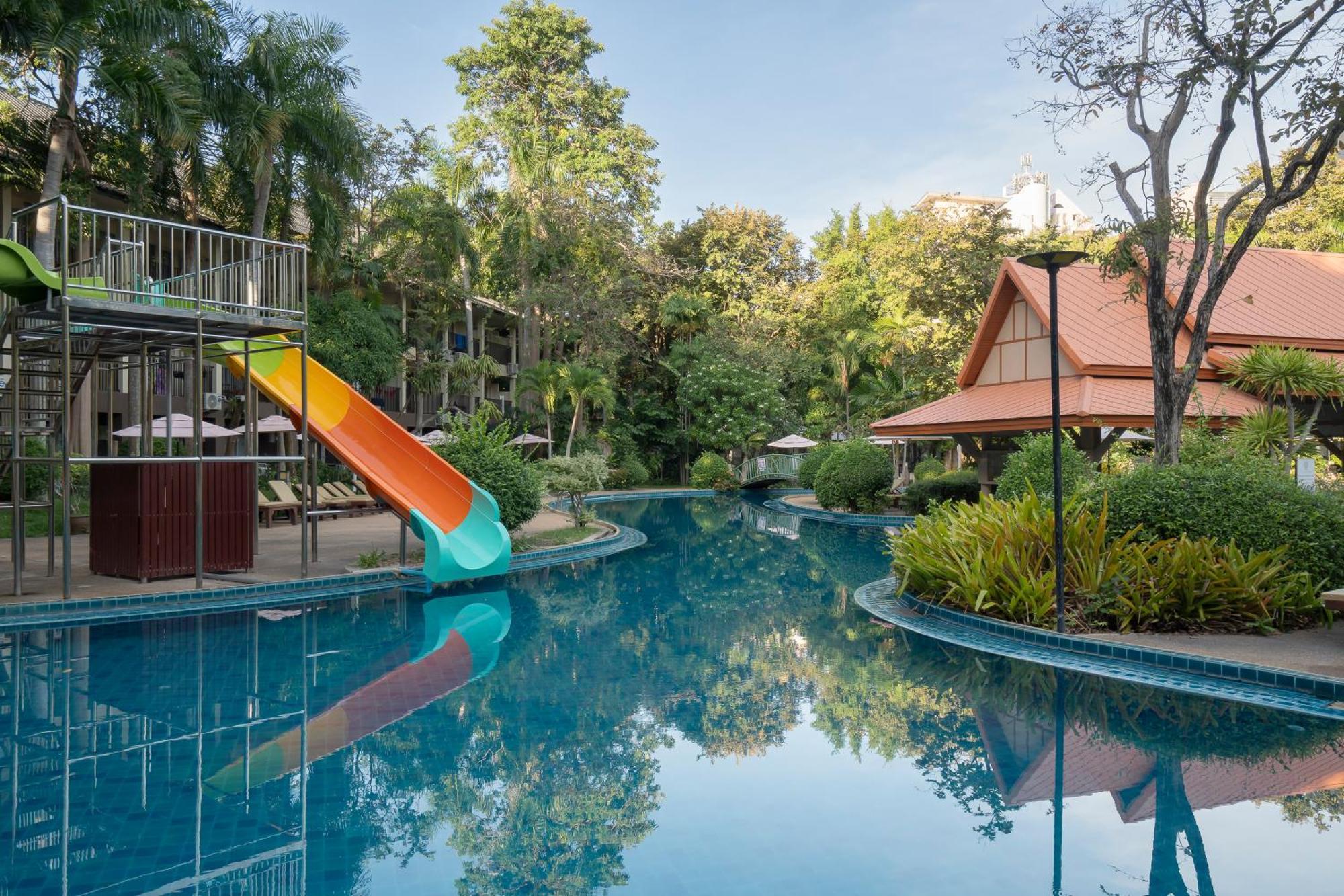 The Green Park Resort Pattaya Exteriör bild
