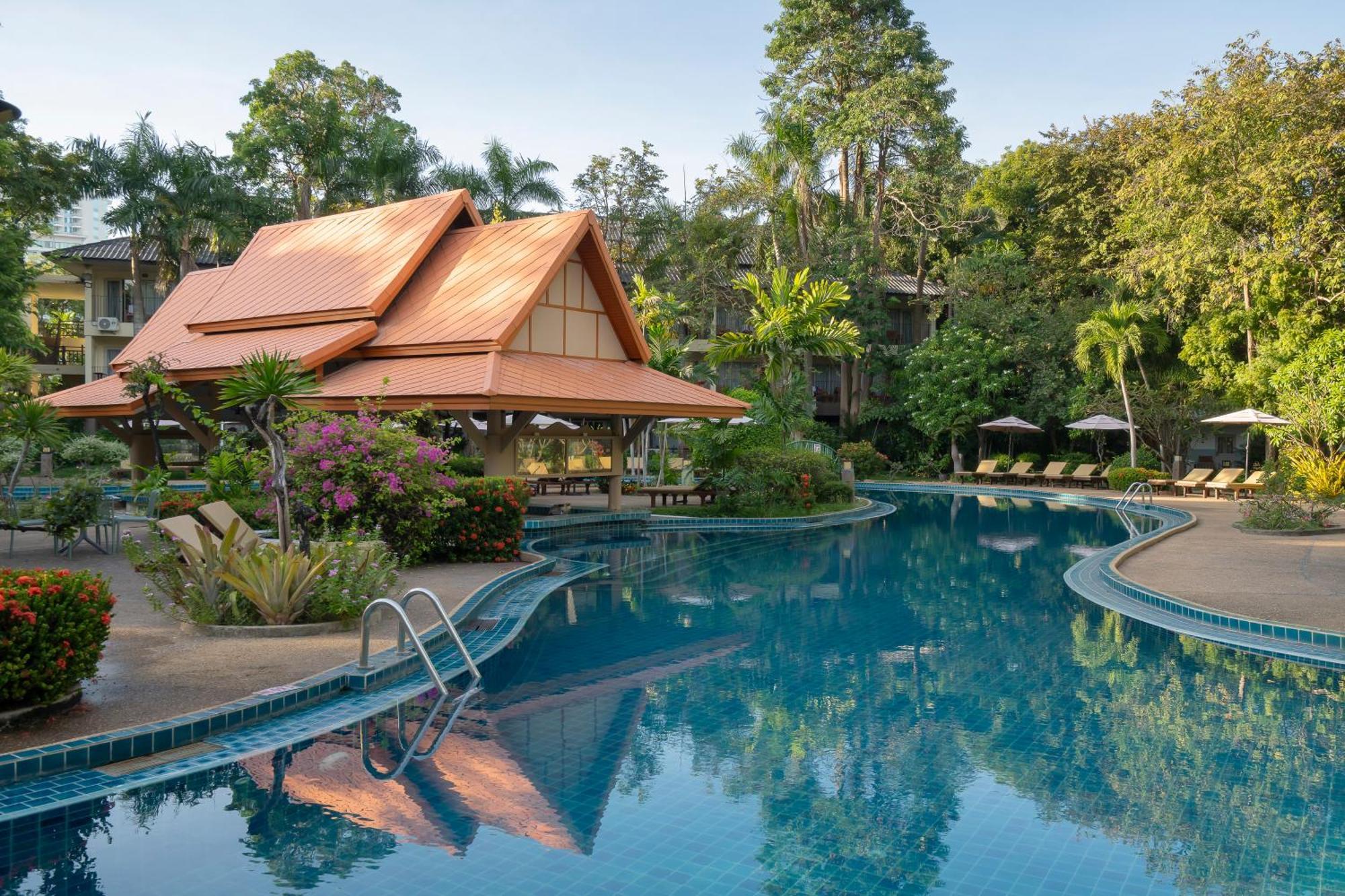 The Green Park Resort Pattaya Exteriör bild