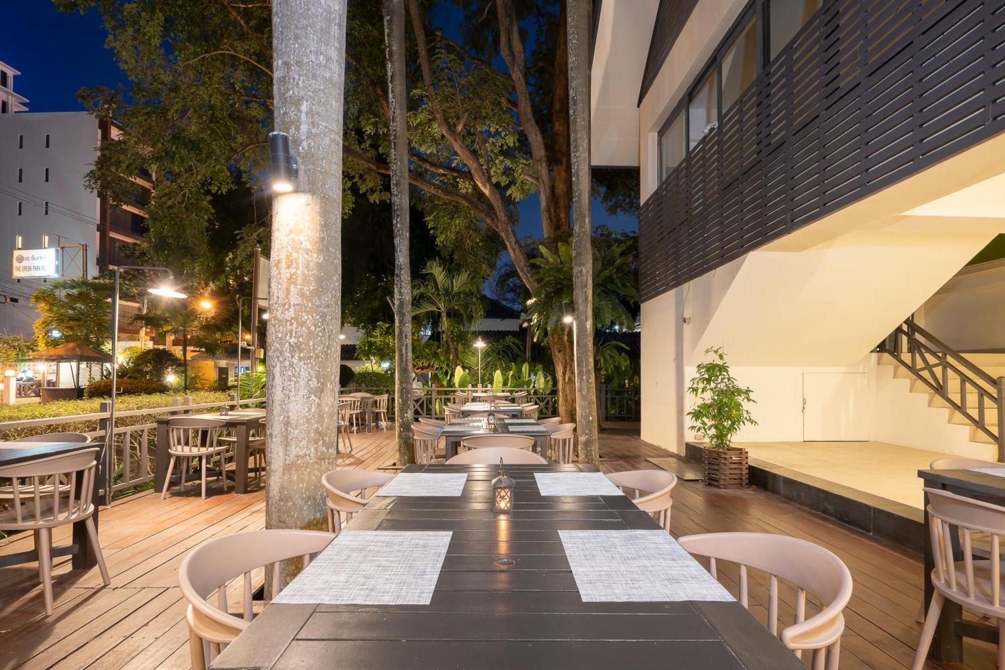 The Green Park Resort Pattaya Exteriör bild