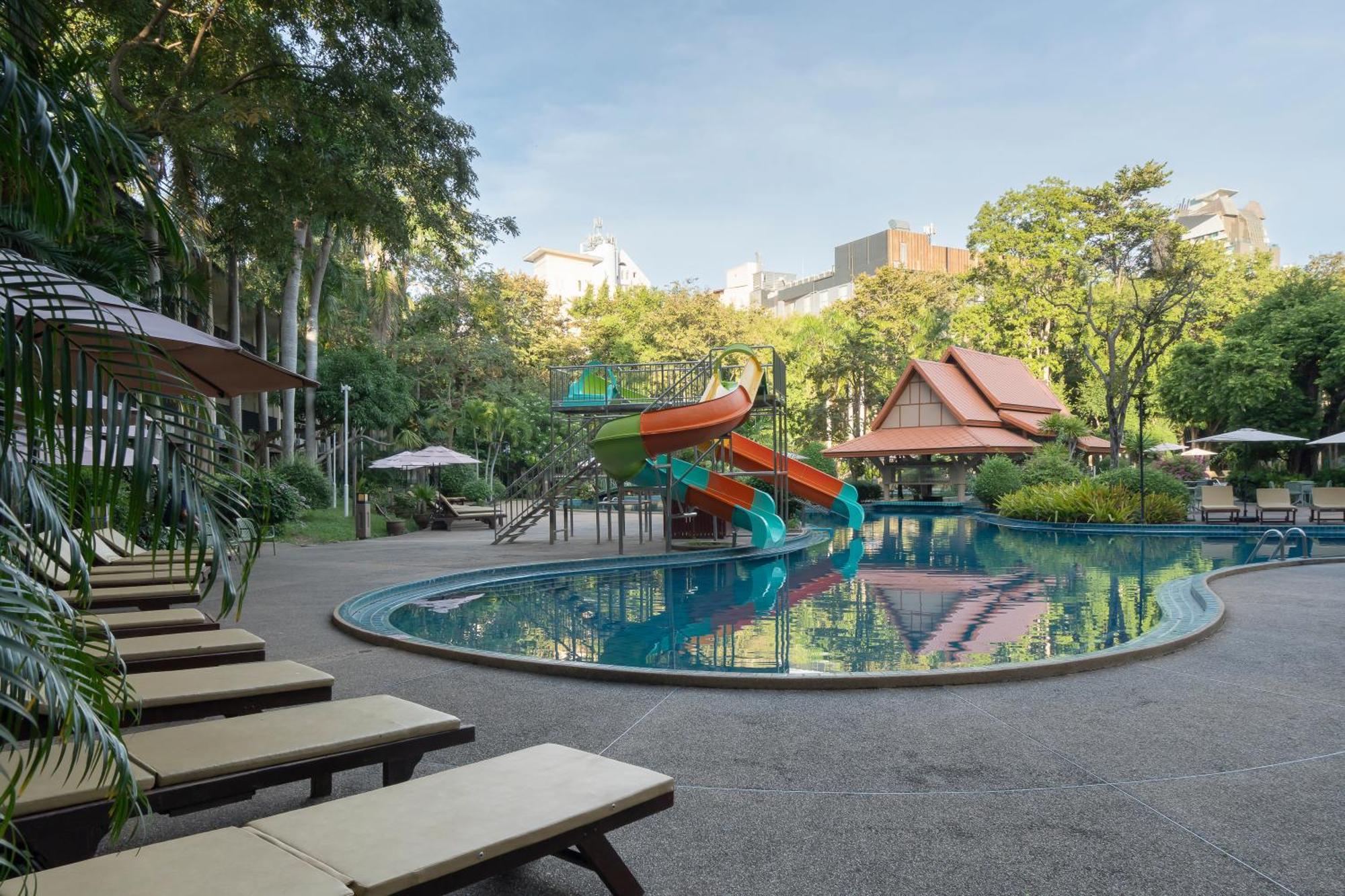 The Green Park Resort Pattaya Exteriör bild