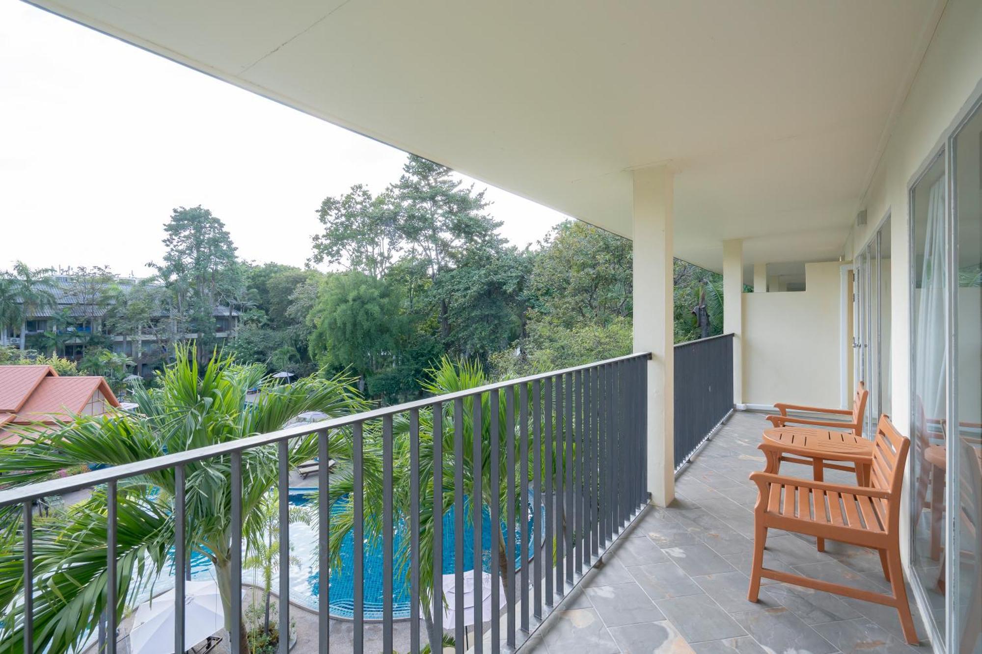 The Green Park Resort Pattaya Exteriör bild